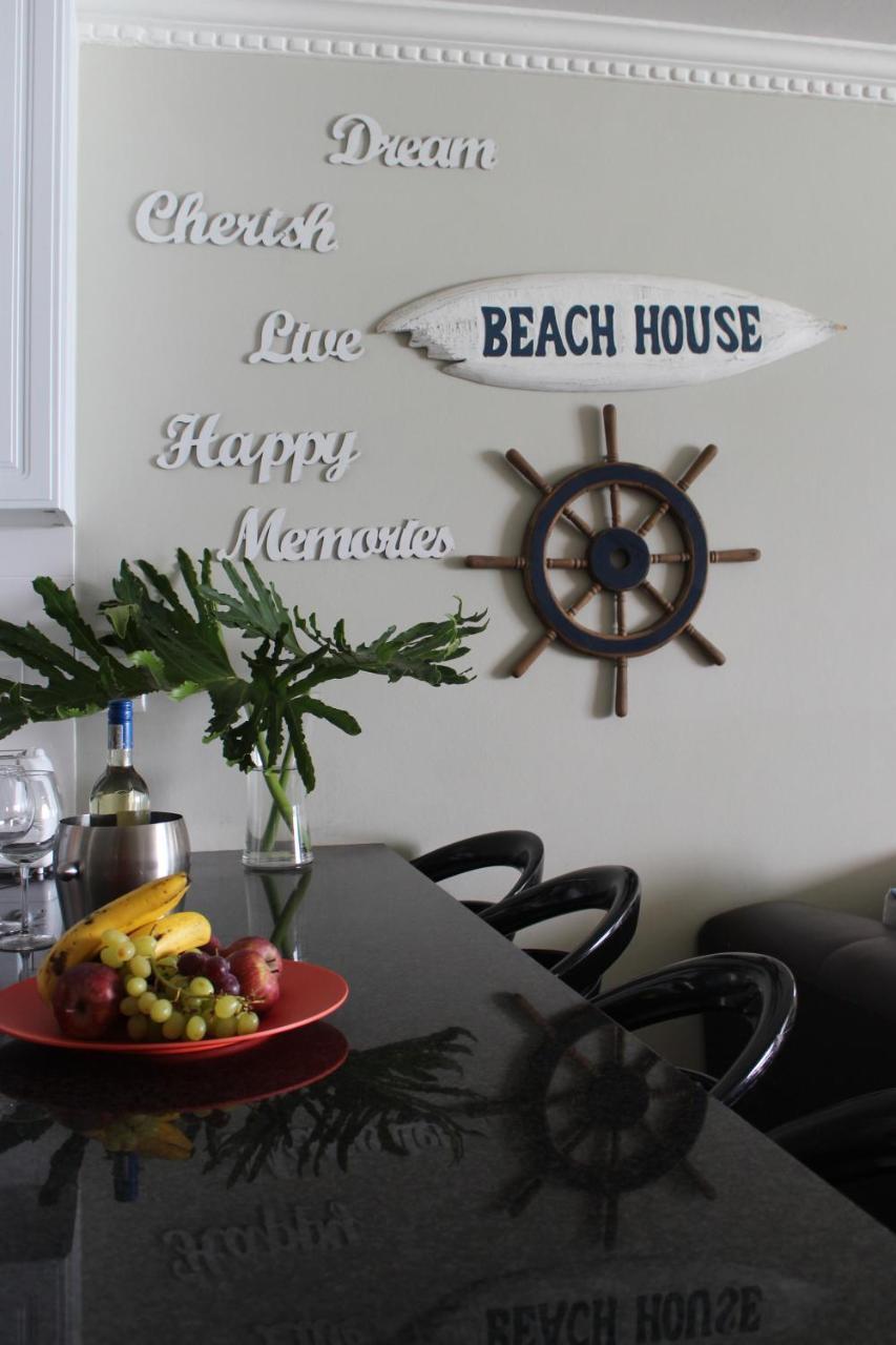 Sands Beach Breaks Beach Front Ballito Extérieur photo