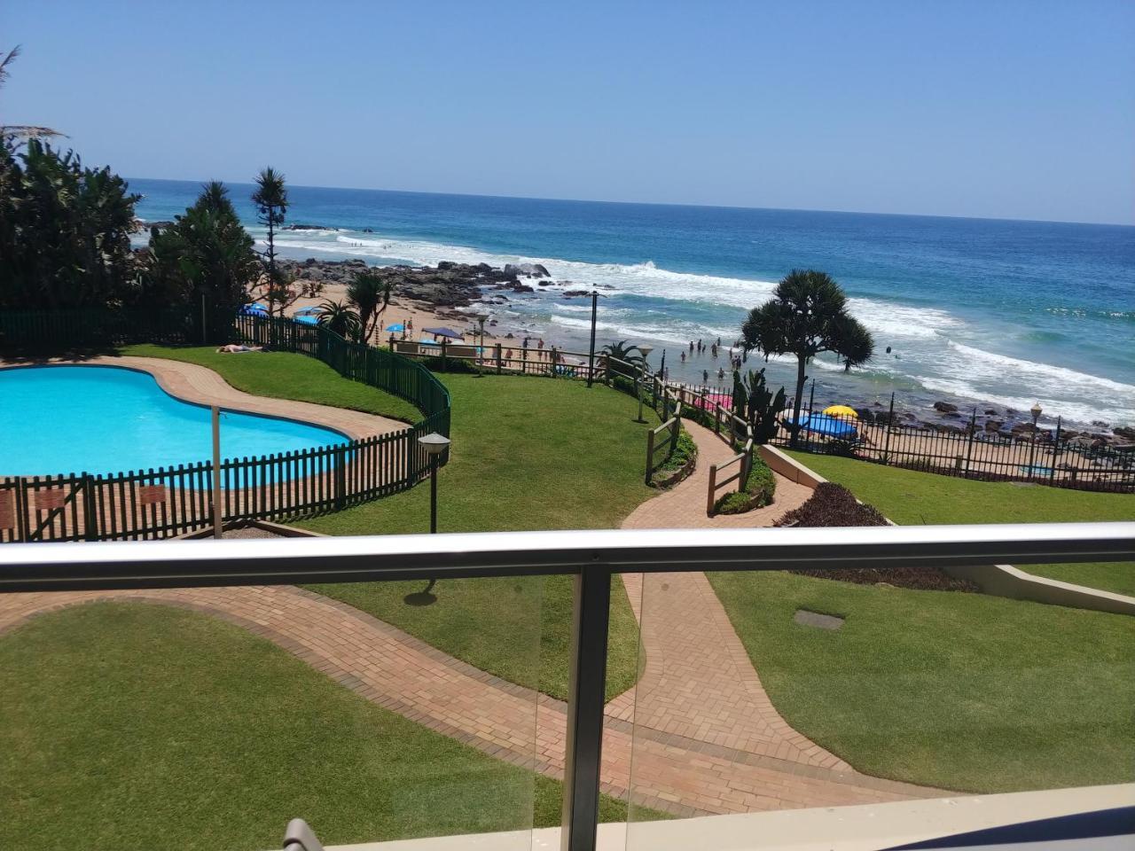 Sands Beach Breaks Beach Front Ballito Extérieur photo